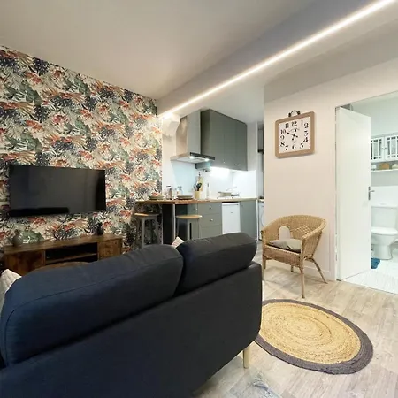 Le Floral - Parking - Self Check In Apartment Chartres Exterior photo